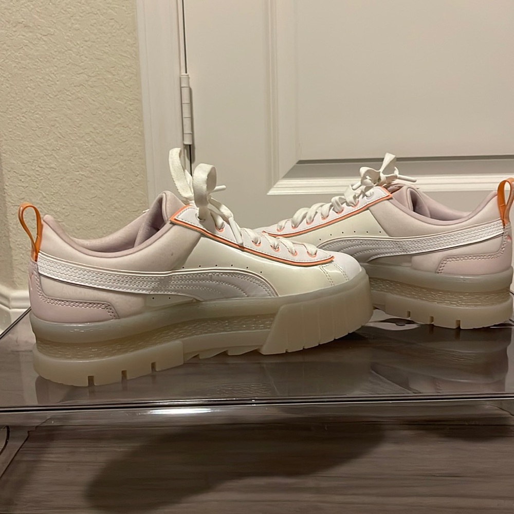 PASTEL PUMA PLATFORM SNEAKERS